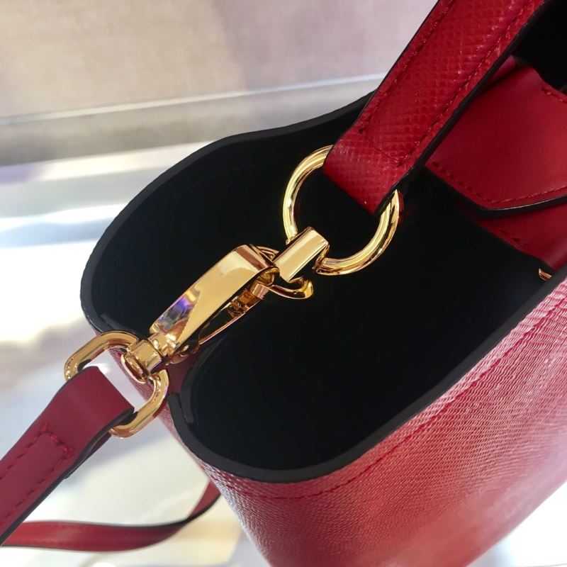 Pra*a tote bags